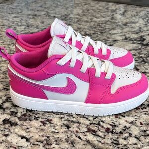 Air Jordan 1 Kids Sneakers in Pink and White easy Velcro side. Size 2Y EUC